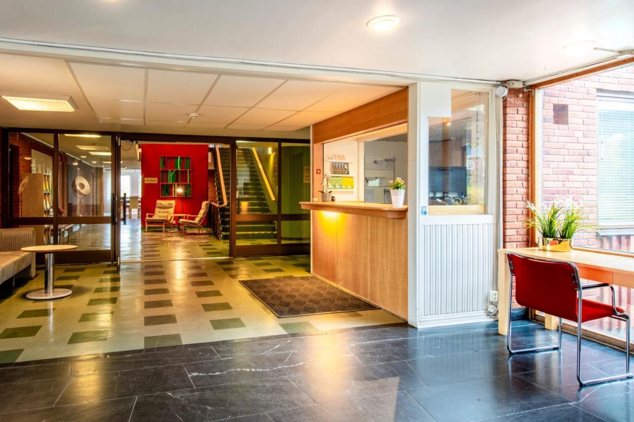 Vaesterbacken Hotell & Konferens Holmsund エクステリア 写真